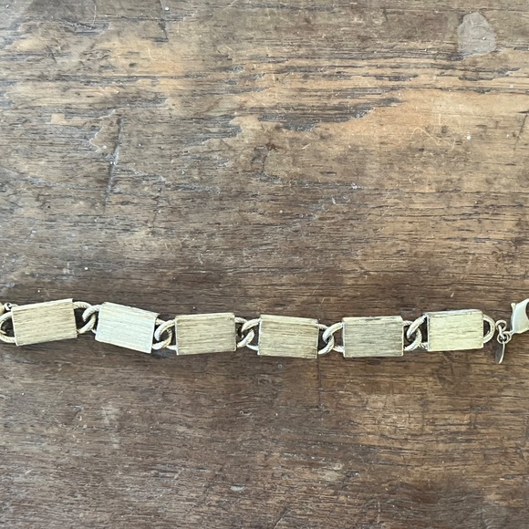 Chanel Bracelet- From 2007 Spring Collection- Faux Pearls and Gemstones - Picture 8 of 16